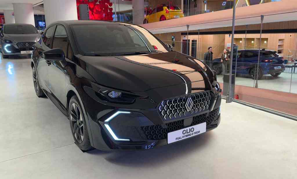 Renault Clio 6 Noir Étoilé