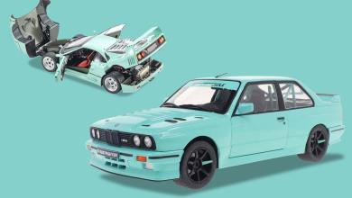 Voitures miniature de couleur vert menthe