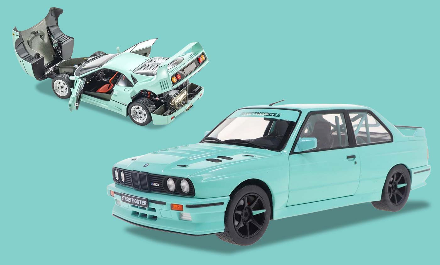 Voitures miniature de couleur vert menthe