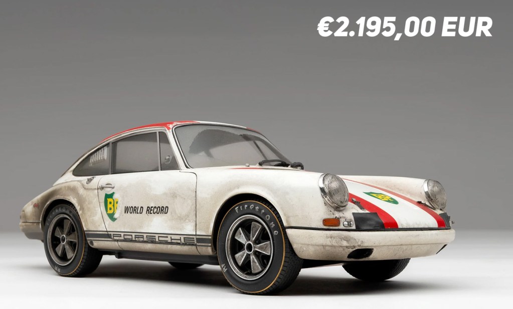 Amalgam commercialise une Porsche 911 R poussiéreuse au 1/18