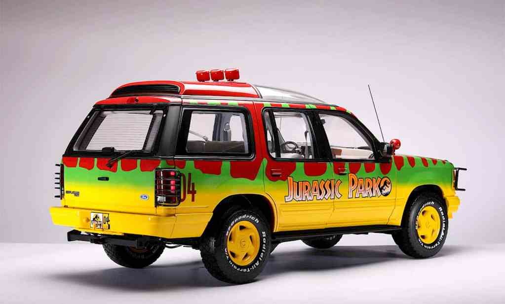 Vue arrière du Ford Explorer de Jurassic Park d'Agora Models à l'échelle 1/8