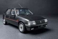 Peugeot 205 GT d'OttOmobile à l'échelle 1/18 de couleur Gris Graphite