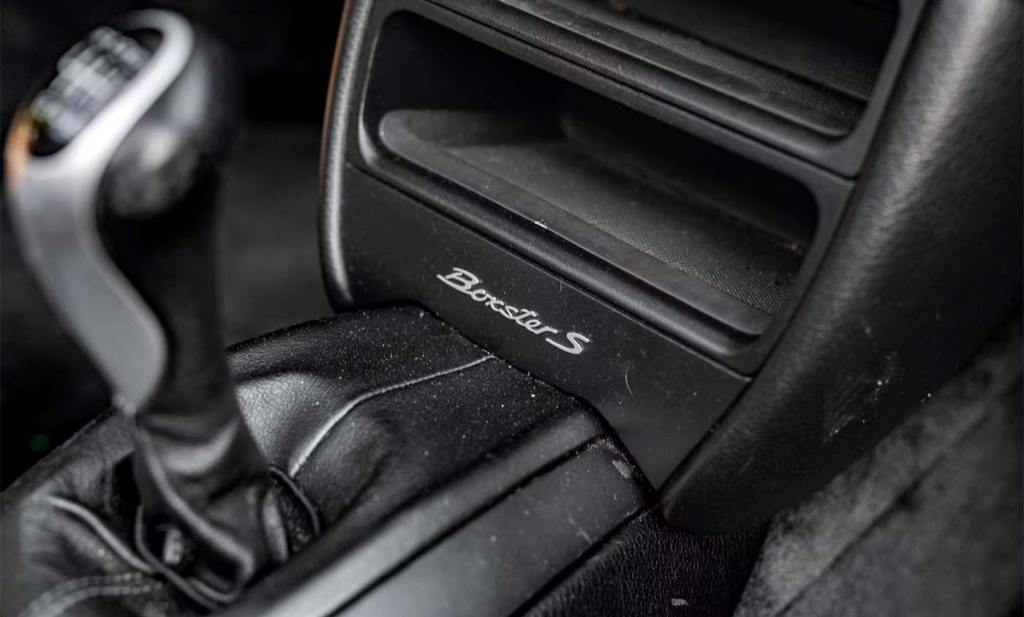 Boîte de vitesses manuelle sur une Porsche Boxster S de type 986