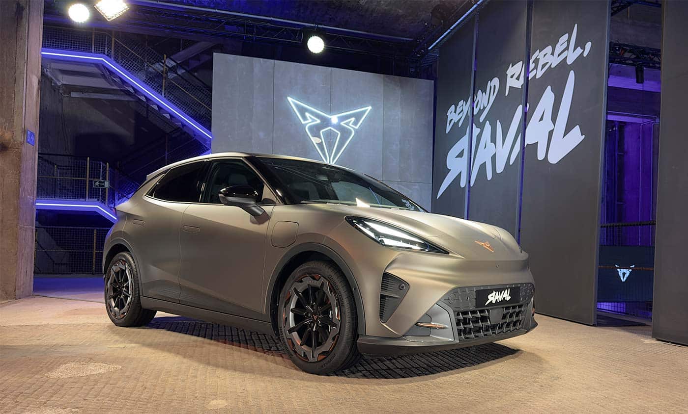 CUPRA Raval VZ bronze century vue en 3/4 avant