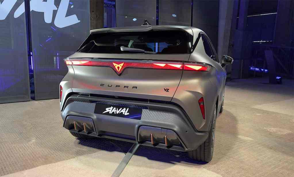 Vue arrière de la CUPRA Raval
