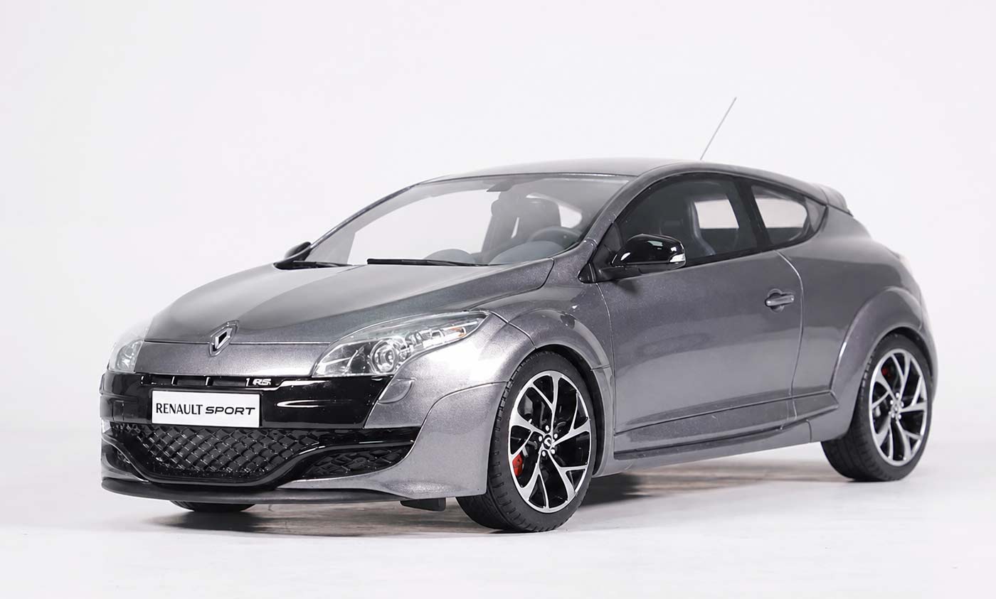 Très demandée, la Renault Mégane 3 RS 1/18 de retour chez OttO
